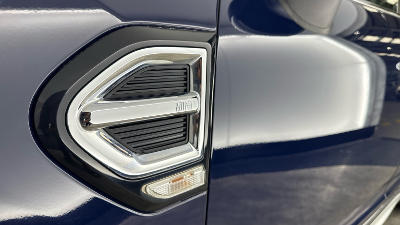 MINI Countryman 1.5 Cooper 5dr Petrol Hatchback